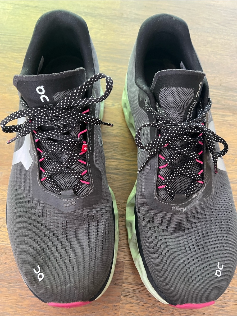 Men’s On Running Cloudmonster — Black Upper with Light Green Midsole size 10.5 - Picture 3 of 8